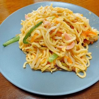 焼きそば麺でパッタイ